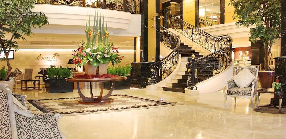 โรงแรมแอสตันทรอปิคานา บันดุง ภายนอก รูปภาพ