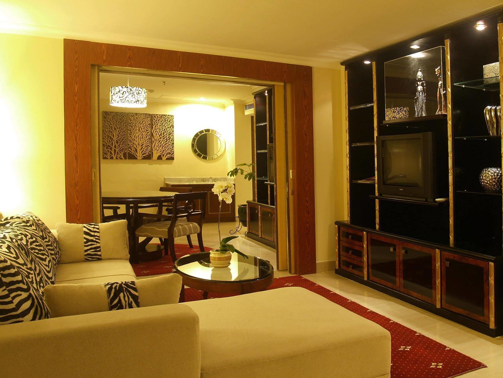โรงแรมแอสตันทรอปิคานา บันดุง ภายนอก รูปภาพ